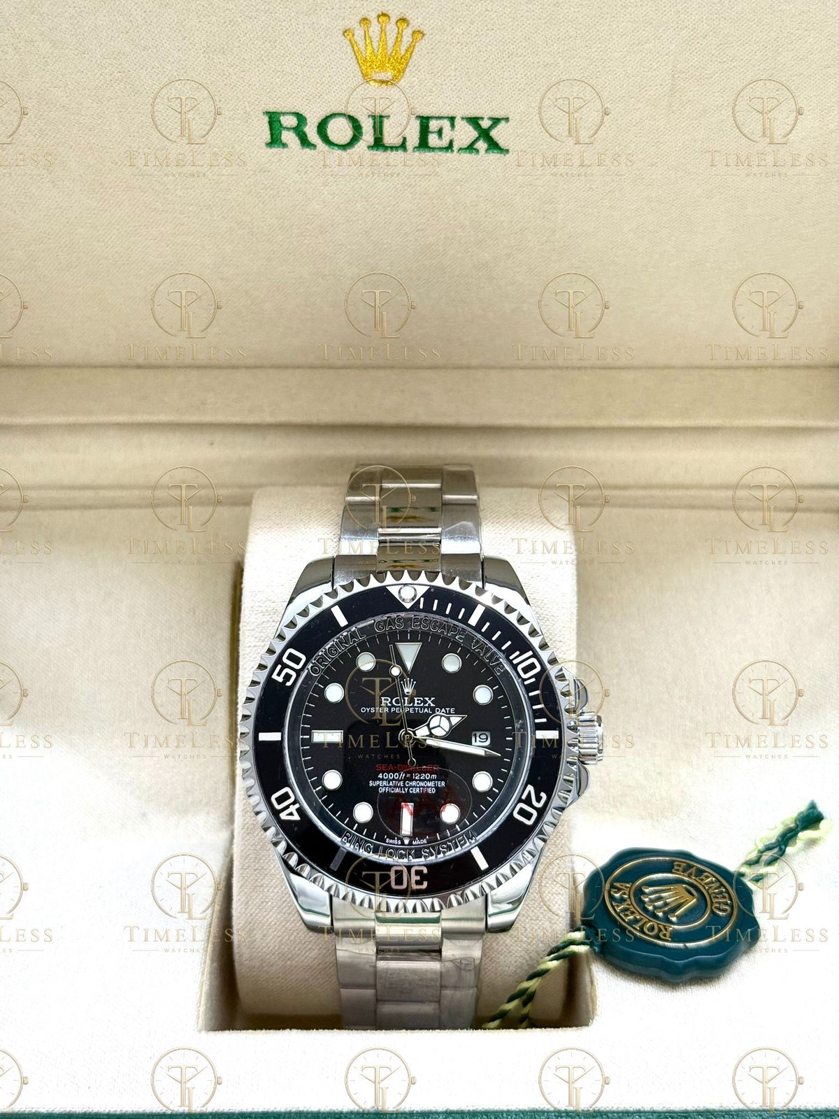 SEA-DWELLER silver , black dial , oyster bracelet