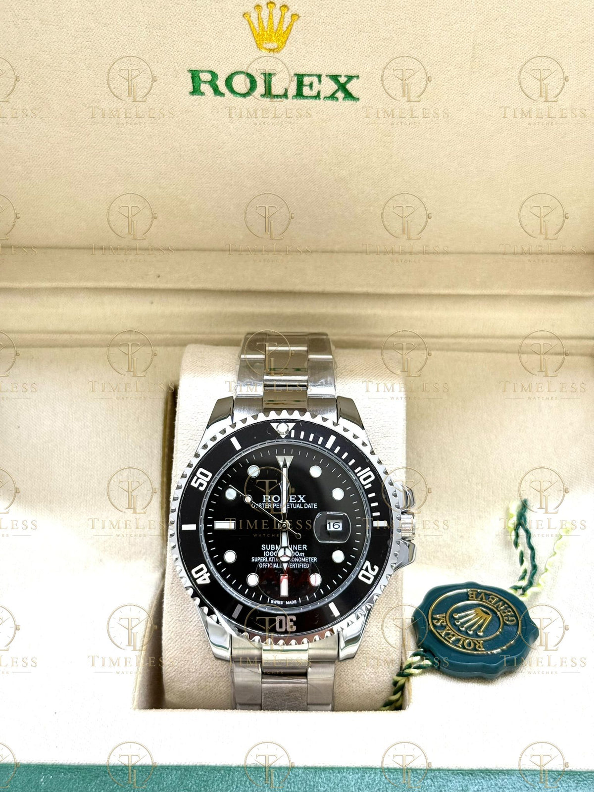 SUBMARINER silver , black dial , oyster bracelet