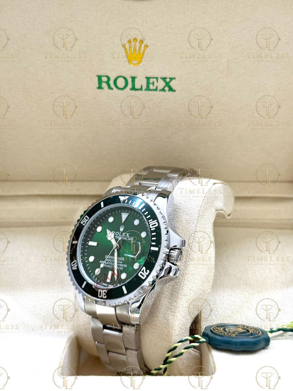 SUBMARINER HULK silver , green dial , oyster bracelet