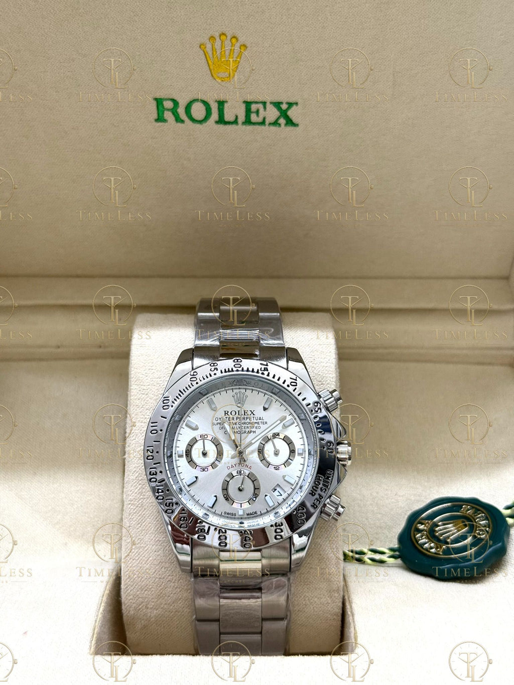 DAYTONA silver , white dial , oyster bracelet