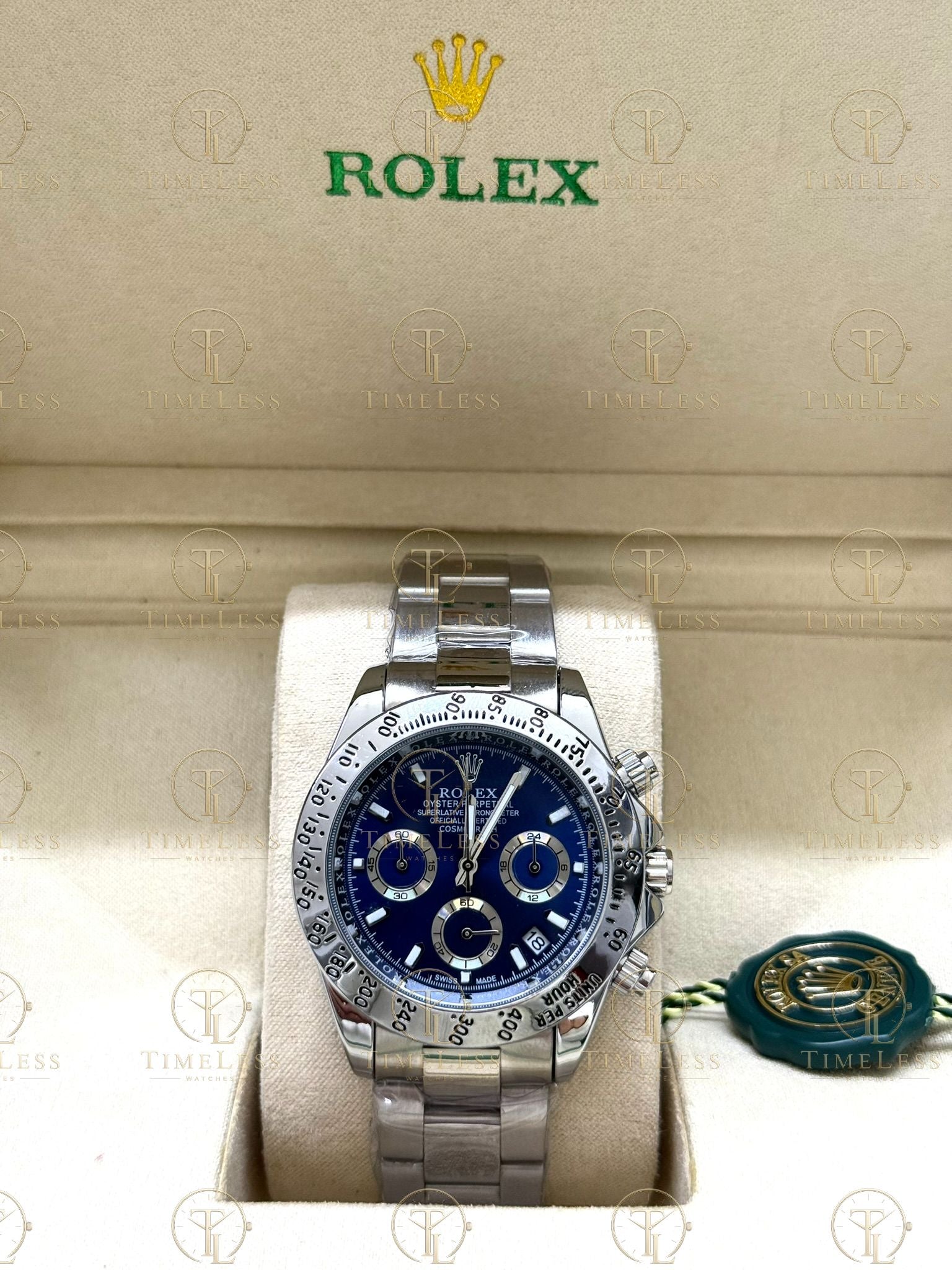 DAYTONA silver , dark blue dial , oyster bracelet