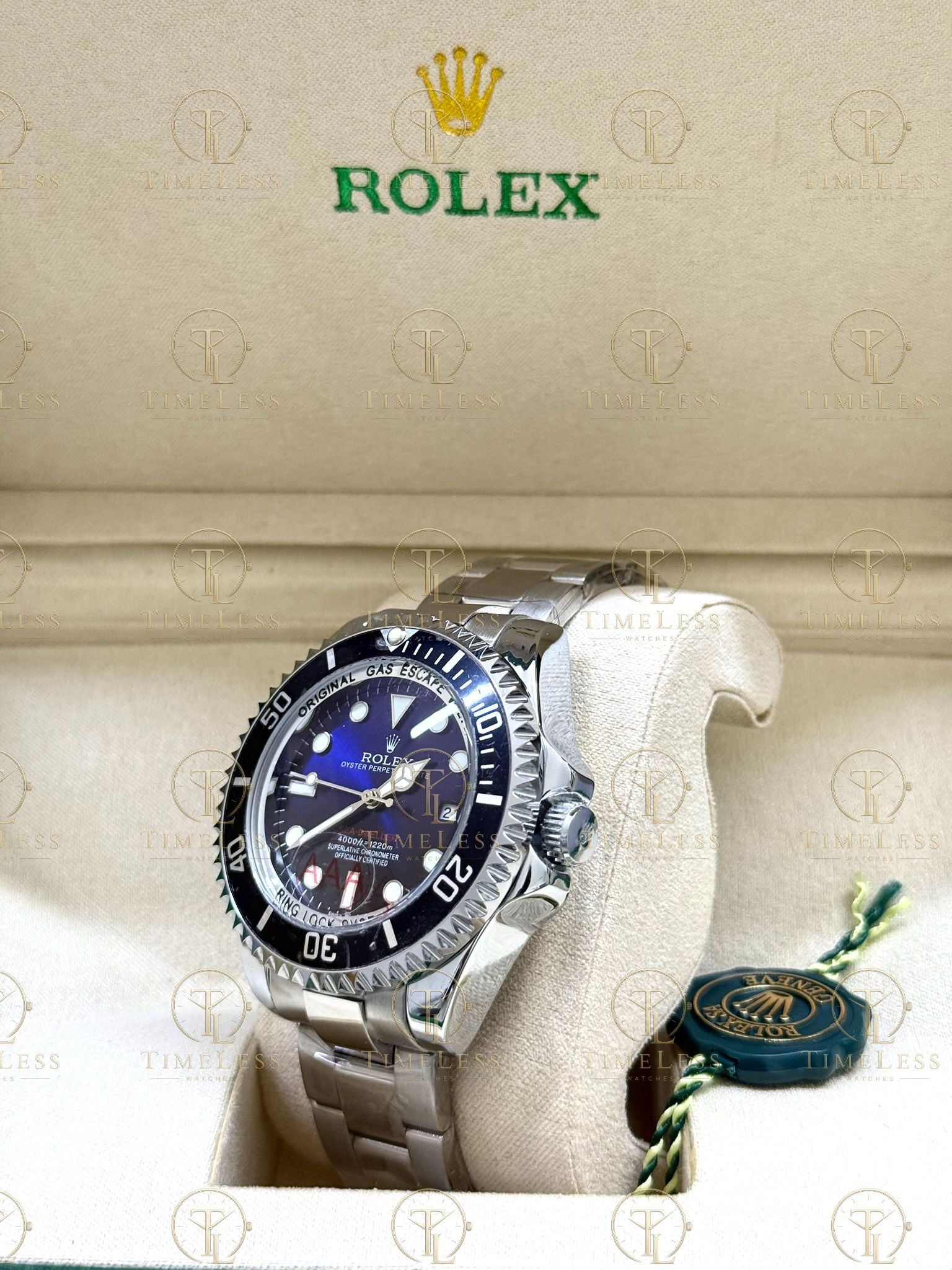 SEA-DWELLER silver , blue-black dial , oyster bracelet